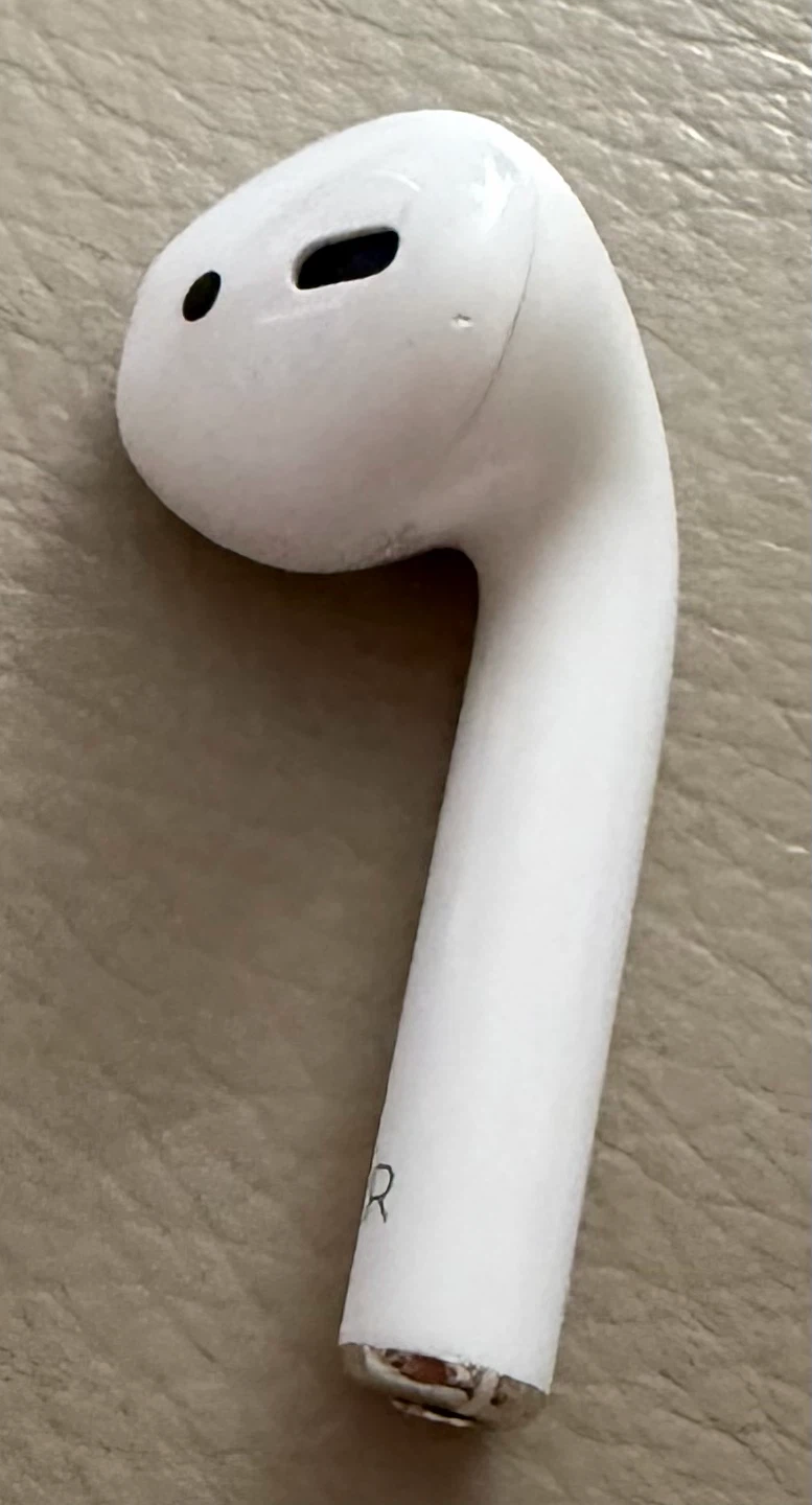 Apple AirPods (Right Earbud)