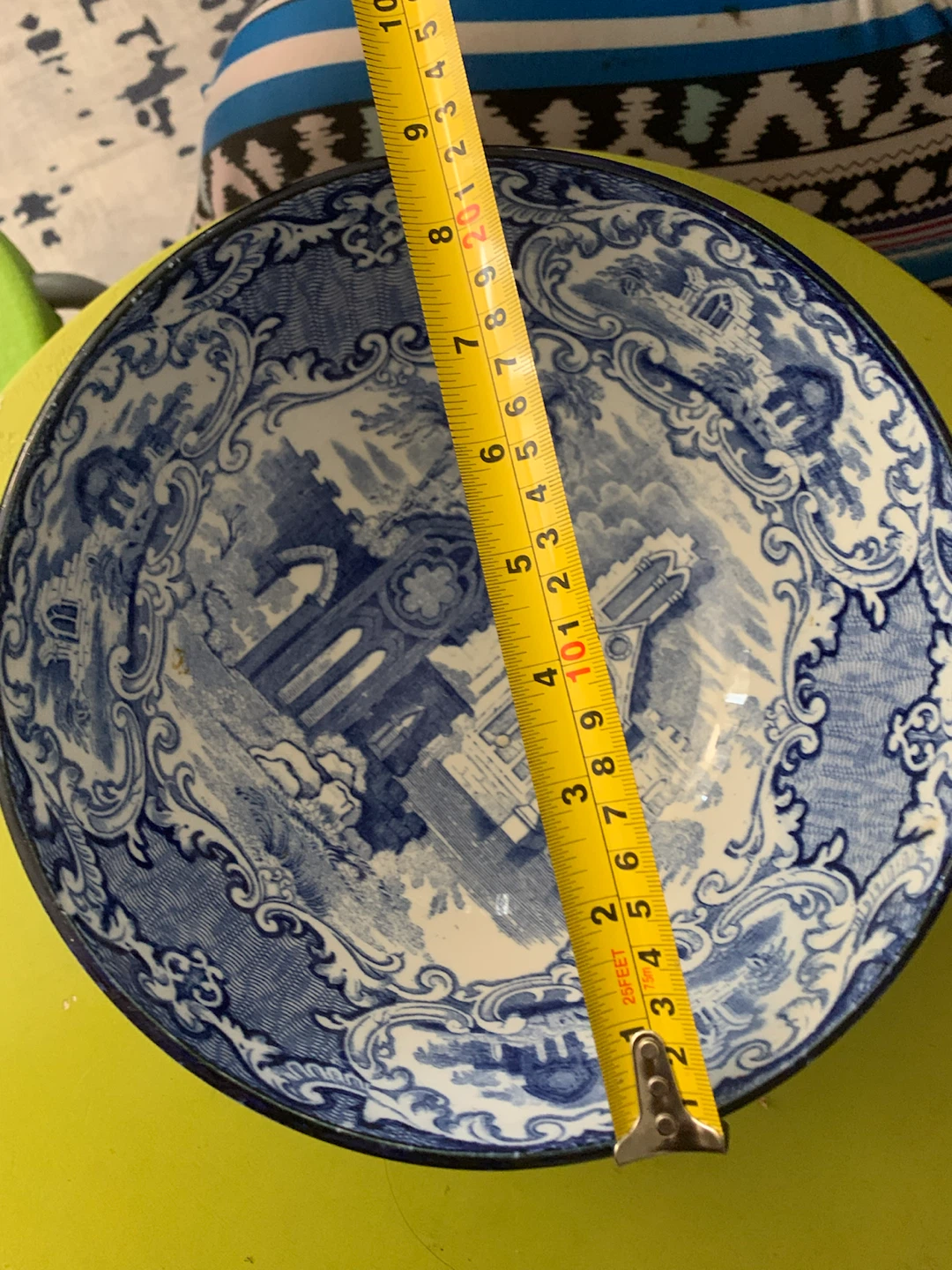 Churchill Blue Willow Pattern Serving Bowl - photo 3