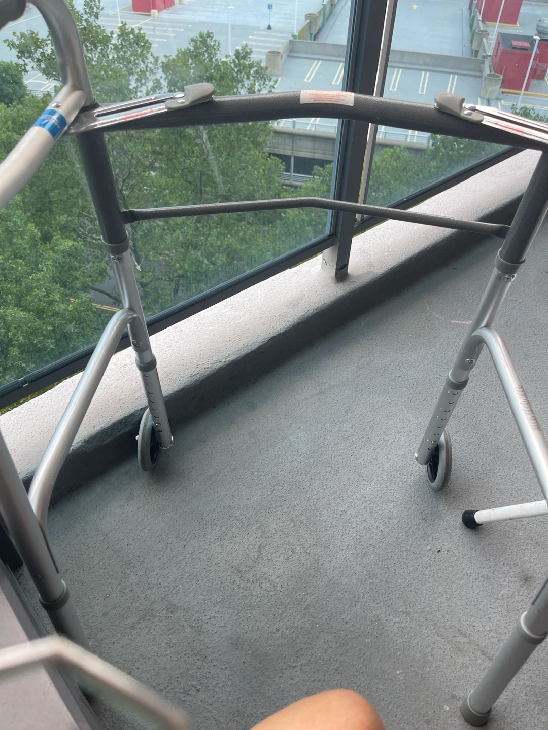 Aluminum Folding Walker