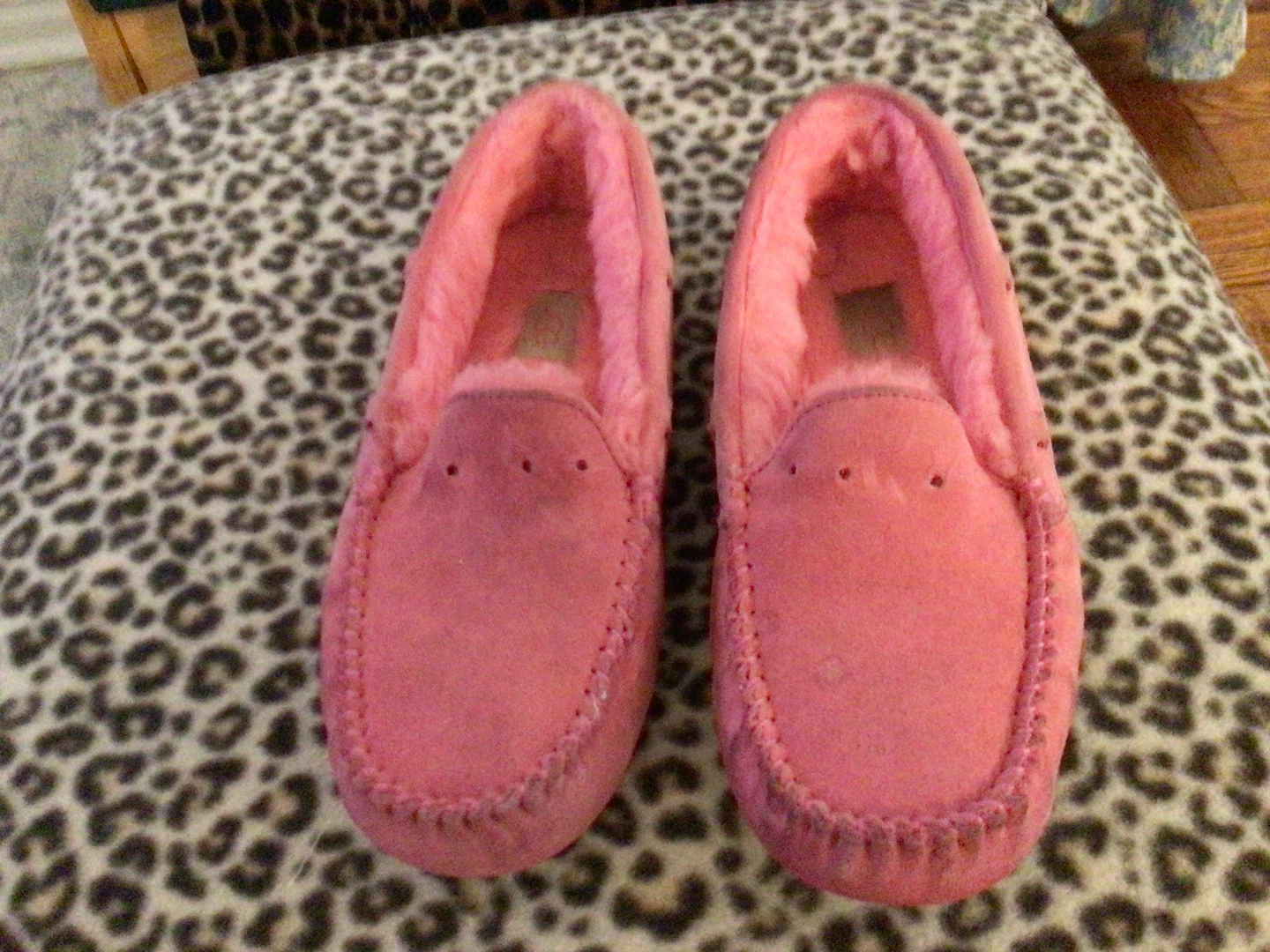 UGG Moccasin Slippers Pink Suede