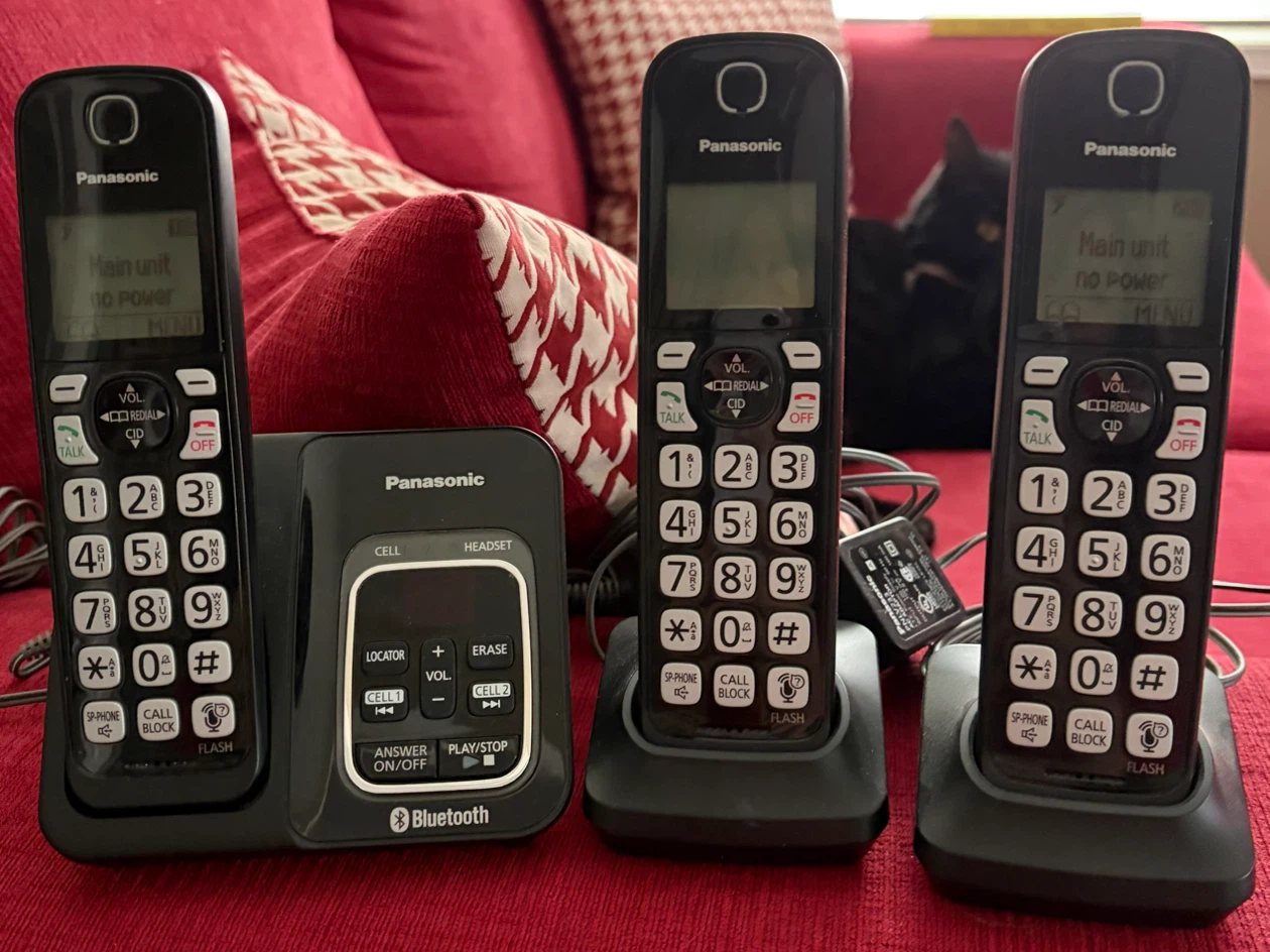 Panasonic Cordless Bluetooth Phone with 3 Handsets
