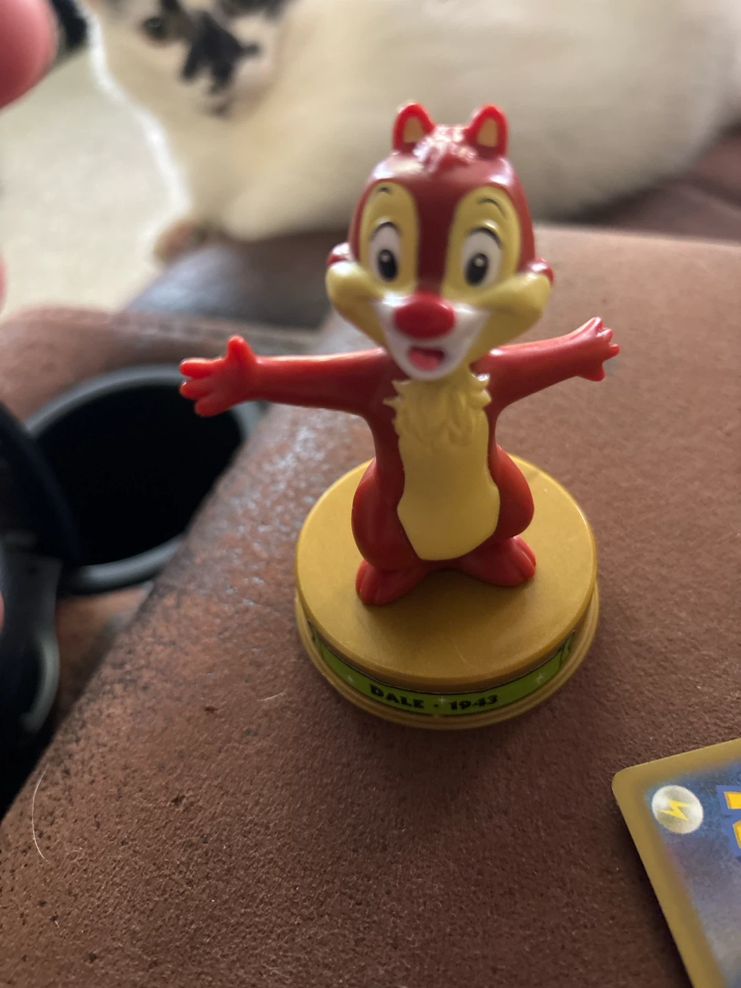 Disney Dale 1943 Figurine