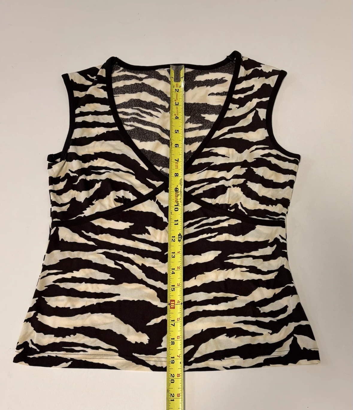 Zebra Print Sleeveless V-Neck Top - photo 5