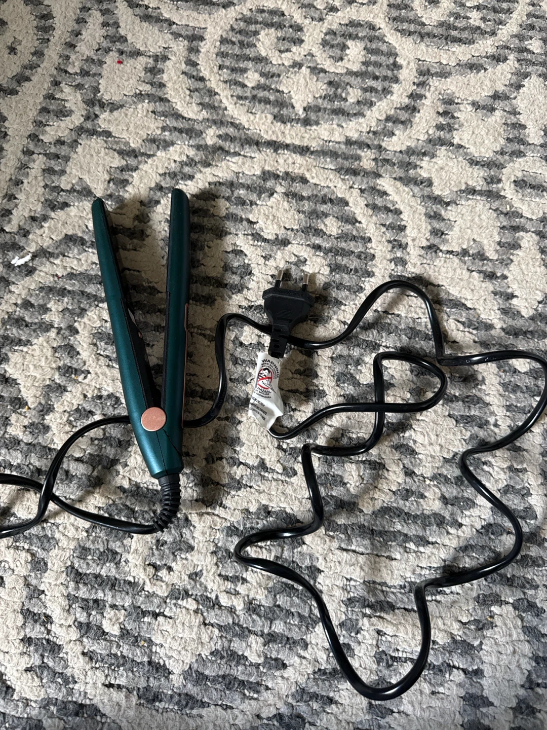 CHI Lava Ceramic Hair Straightener