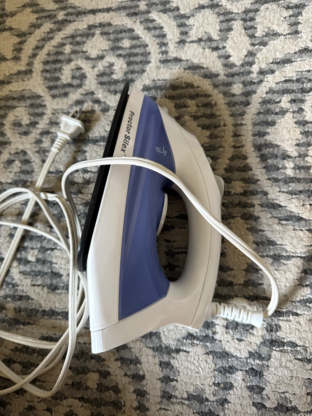Proctor Silex Steam Iron 17201