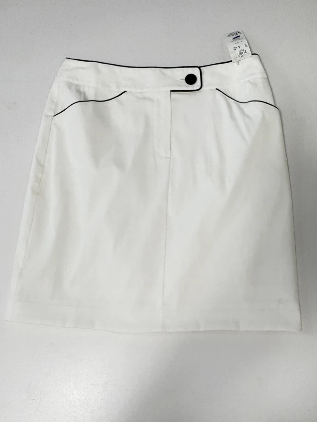 White A-Line Skirt with Black Trim Size 8 - photo 2