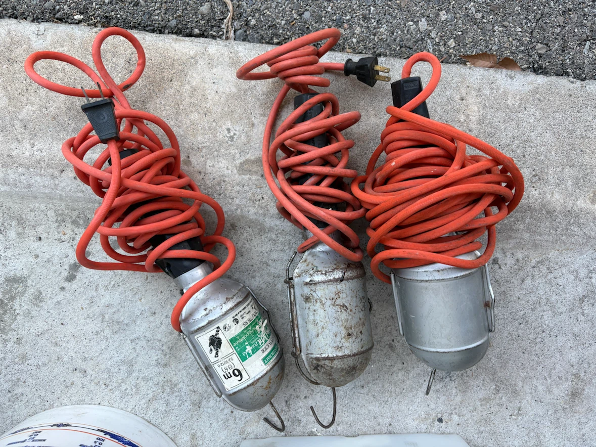 Three Trouble Lights with Cords - photo 2