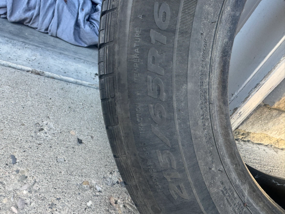 Two Used Tires 215/65R16 - photo 2