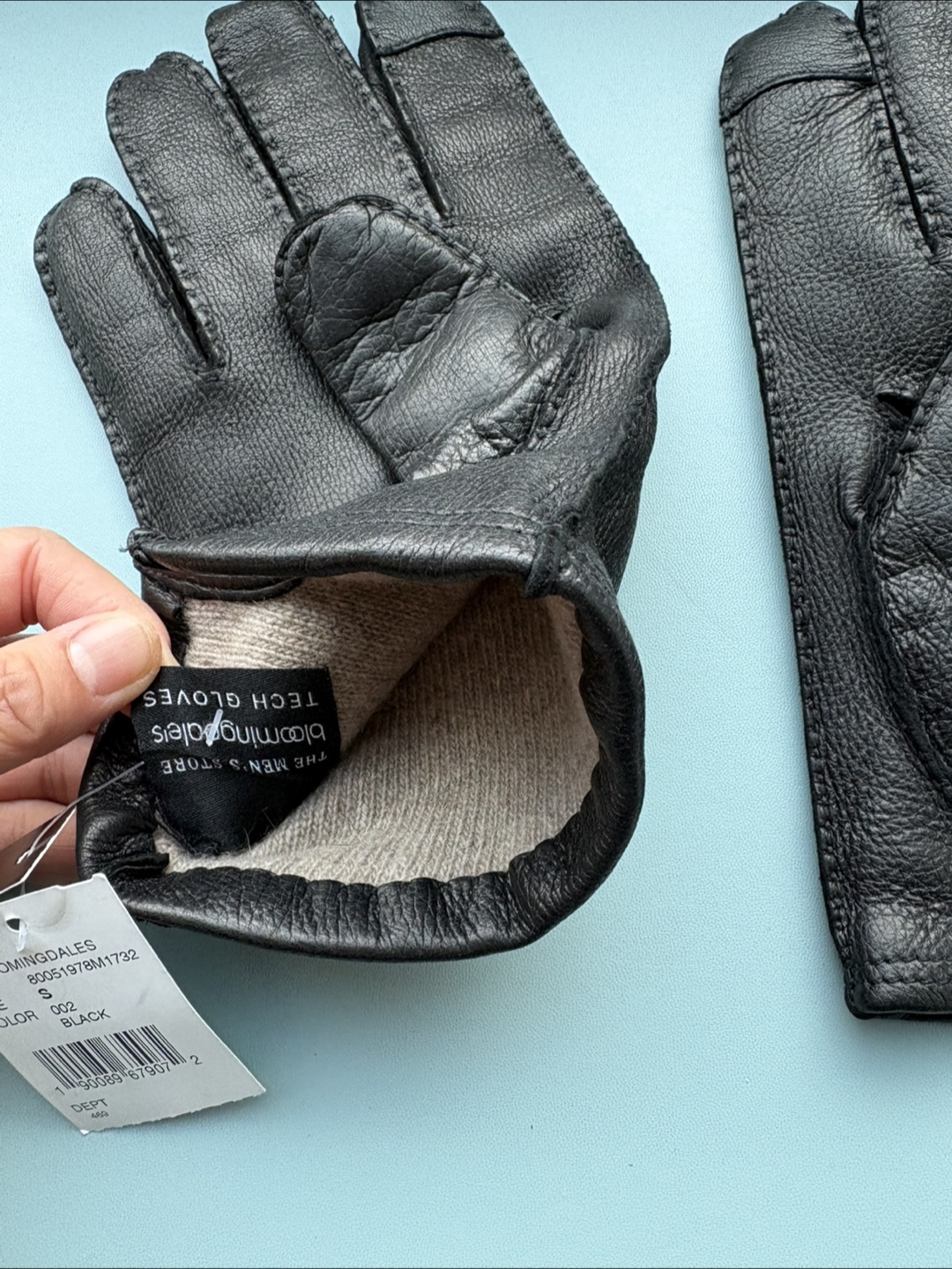 Bloomingdale's Men's Tech Gloves - photo 4