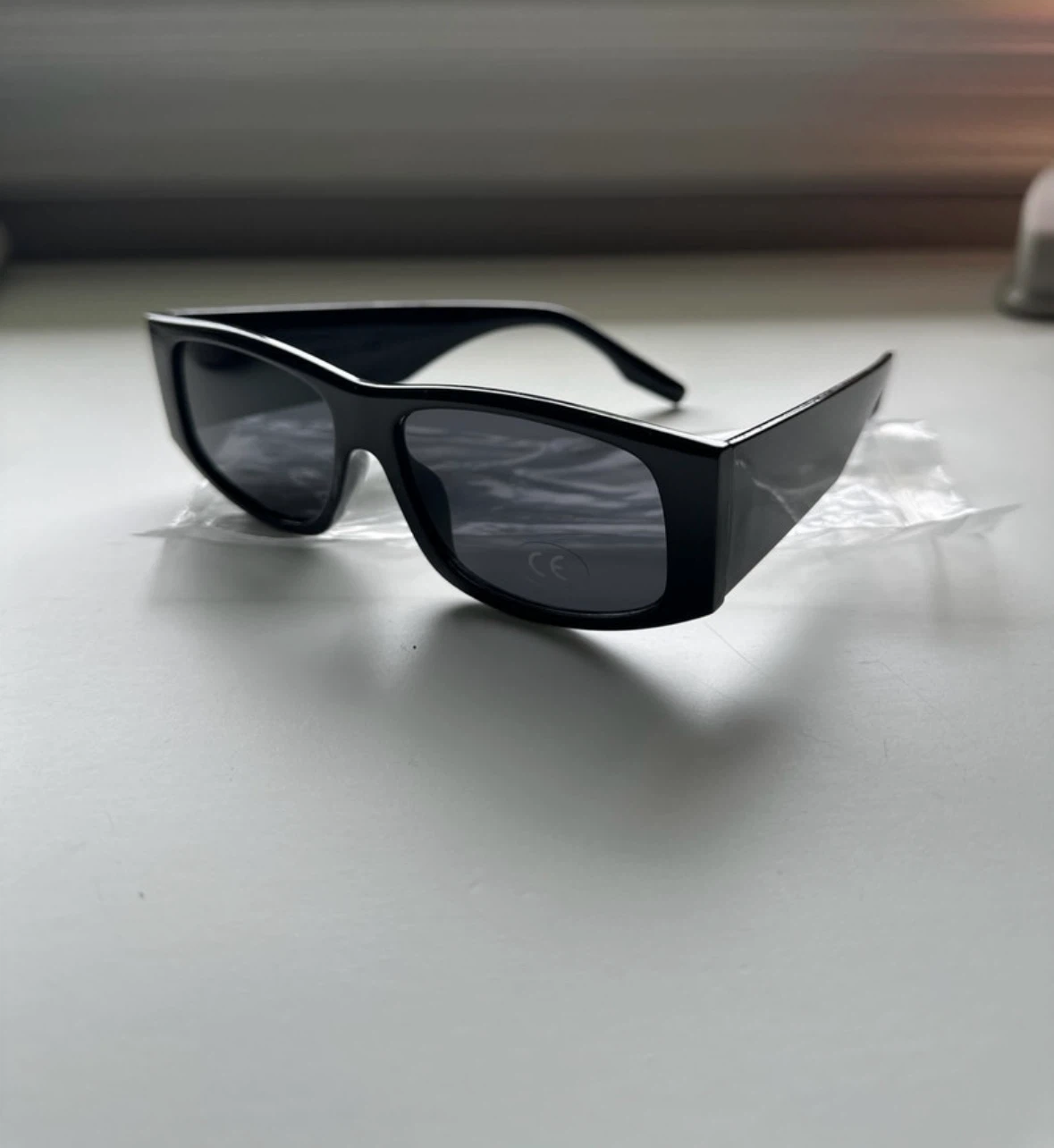 Black Sunglasses - photo 5