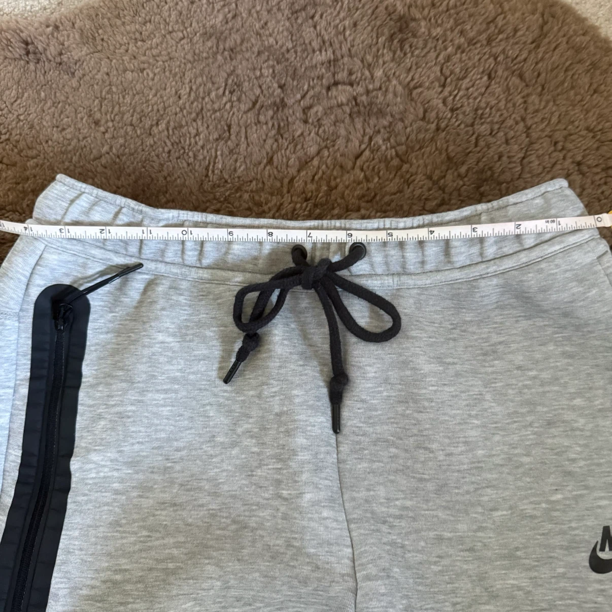 Nike Grey Shorts - photo 3