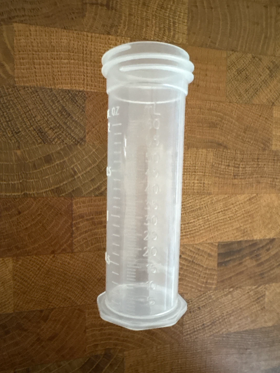 Plastic Graduated Cylinder