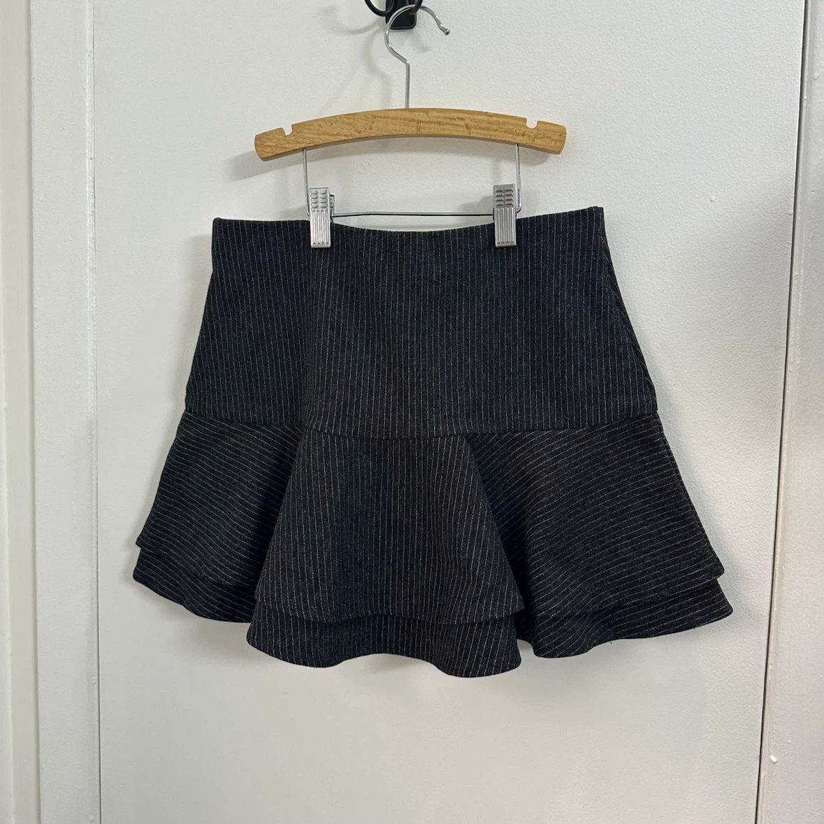 Zara Striped Ruffle Skirt Size S New - photo 3
