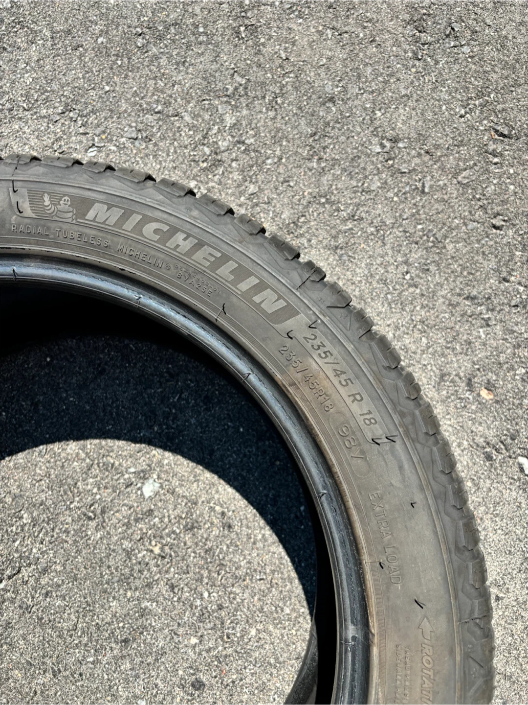 Set of 4 Michelin CrossClimate 2 Tires 235/45R18 - photo 3