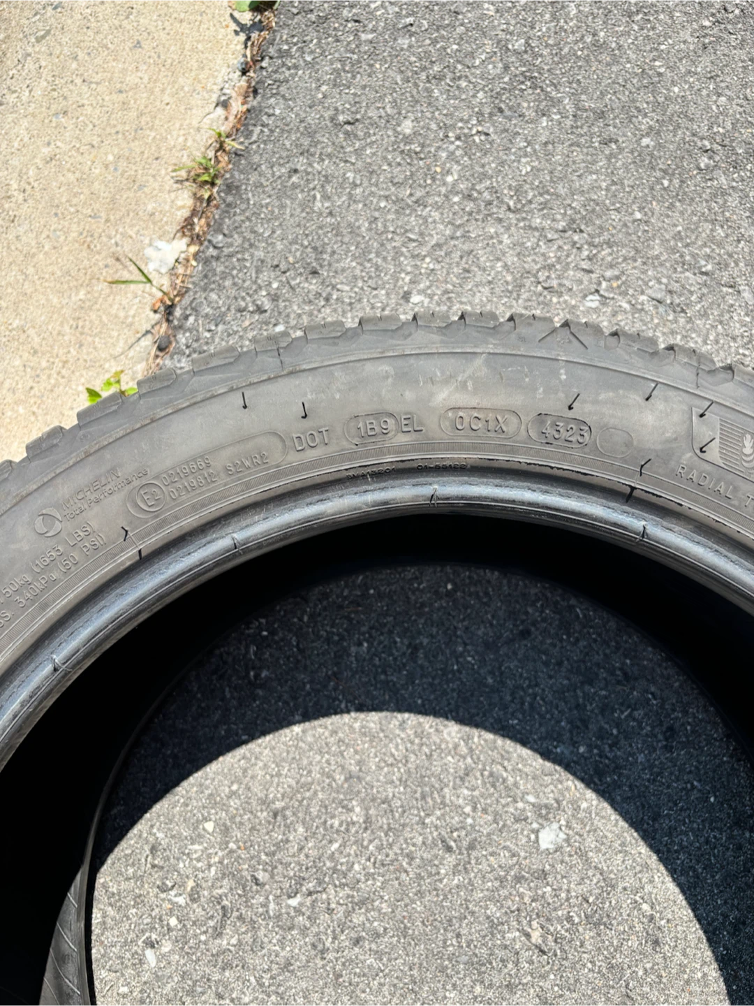 Set of 4 Michelin CrossClimate 2 Tires 235/45R18 - photo 4
