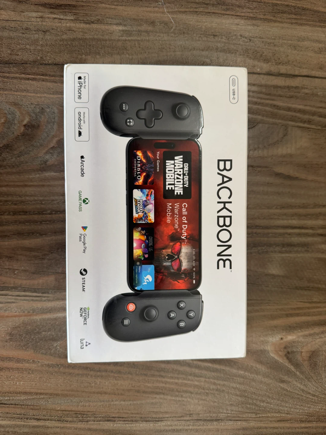 Backbone One Mobile Gaming Controller for iPhone and Android - photo 2