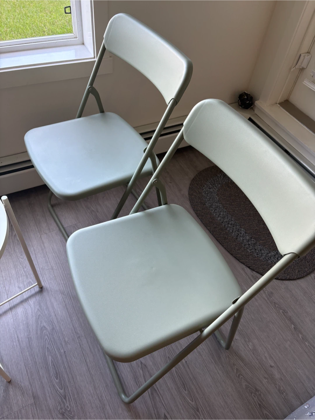 Set of 2 light green folding chairs - photo 2