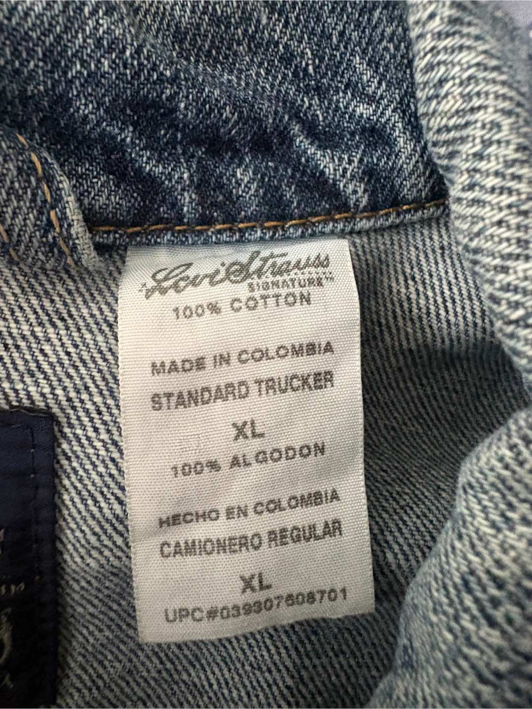 Levi’s Denim Trucker Jacket- Men’s XL - photo 5