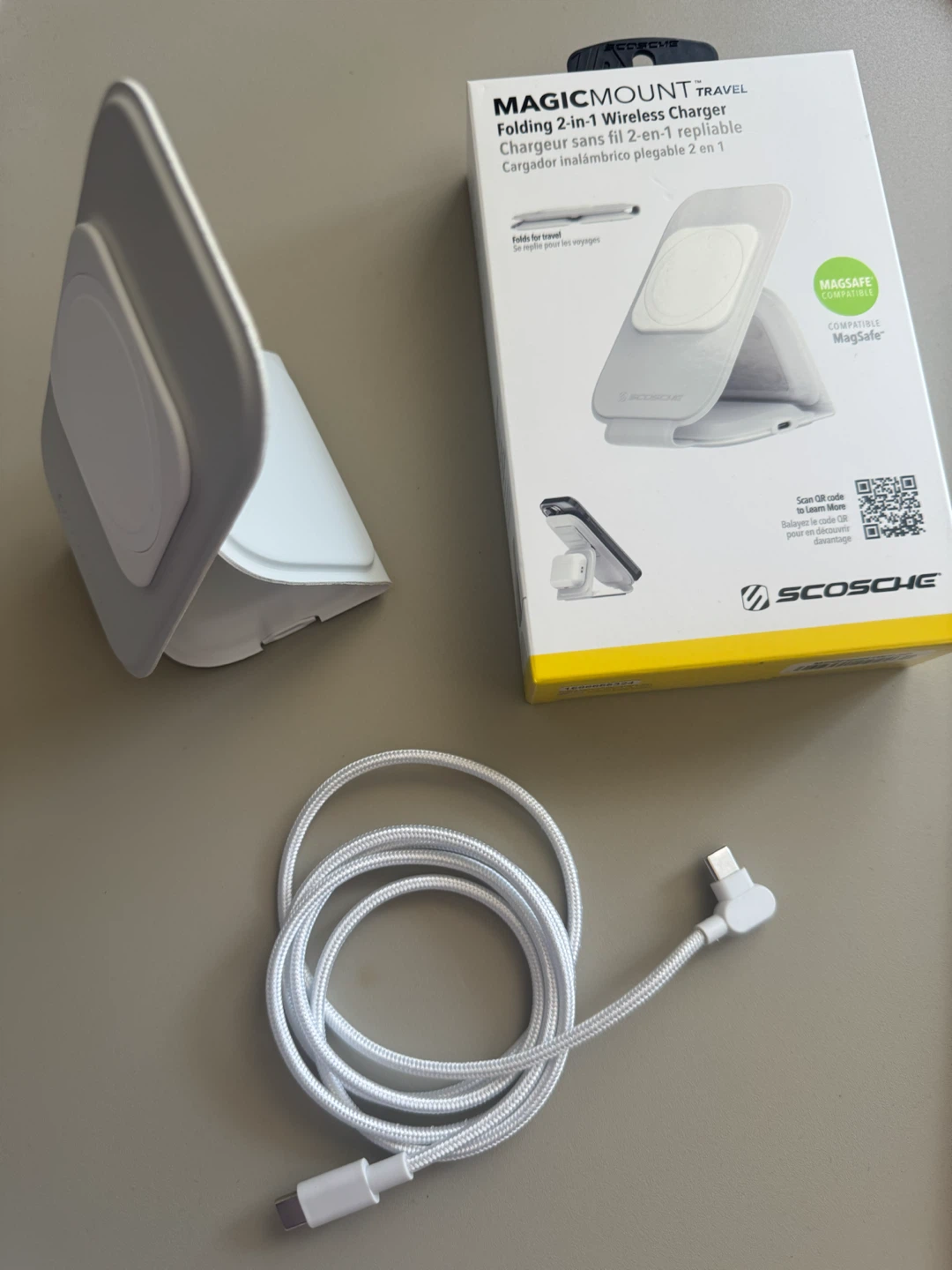 MagicMount Travel 2-in-1 Wireless Charger - photo 2