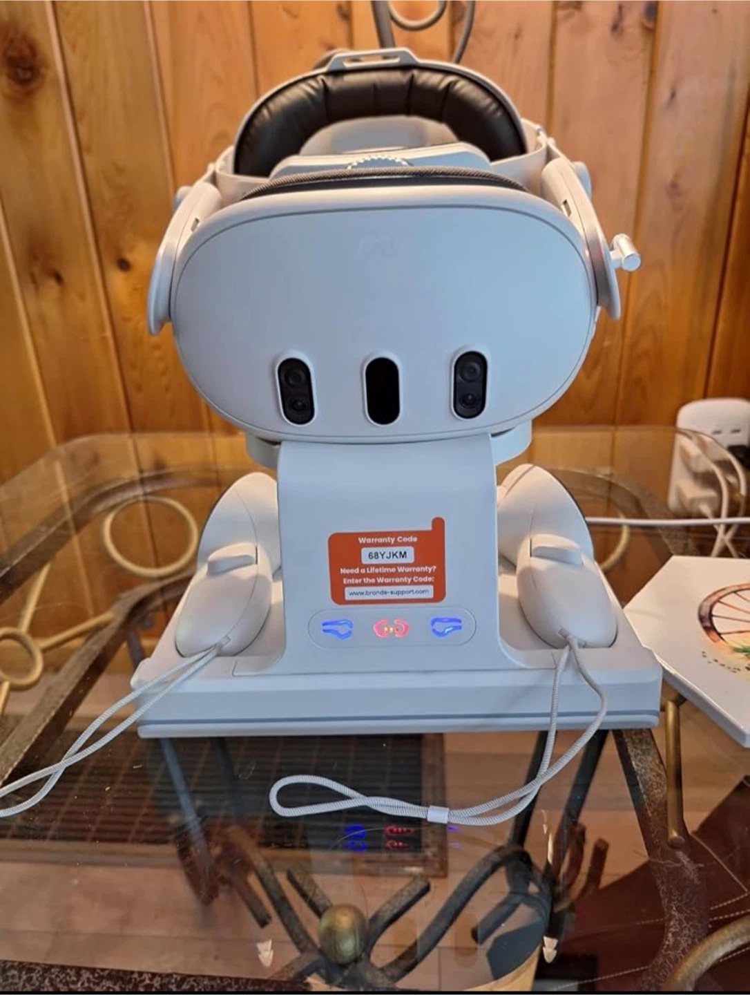 Meta quest 3 with charging station - photo 2
