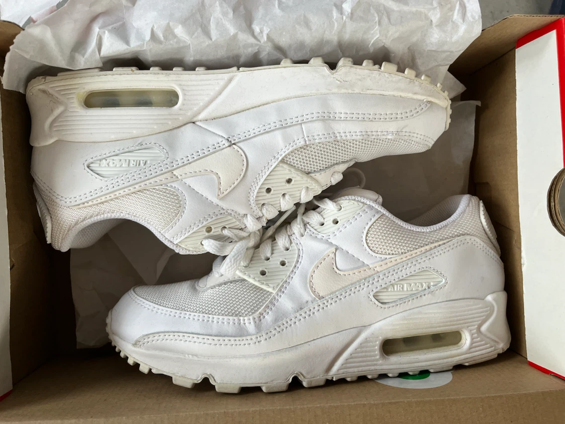 Nike Air Max Women’s size 8
