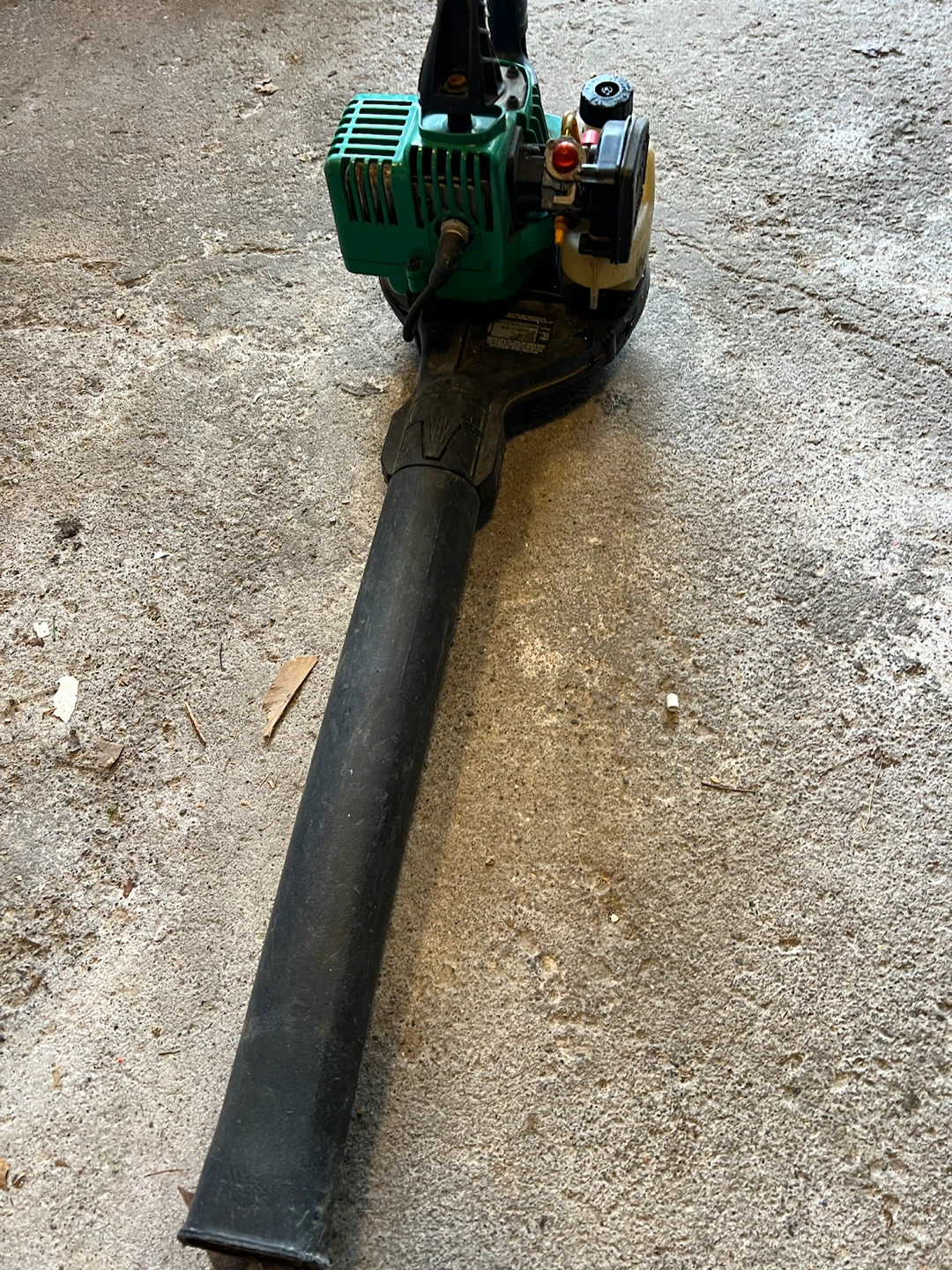 Gas Leaf Blower - photo 3