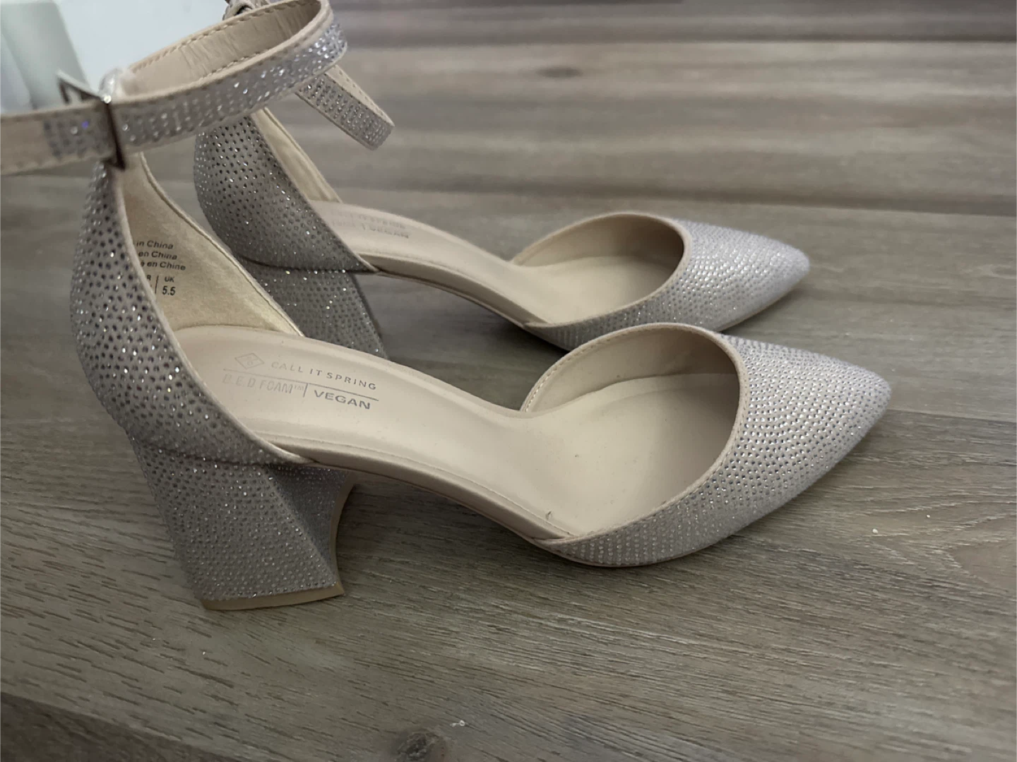 Call It Spring Silver Glitter Heels Size 8 - photo 2