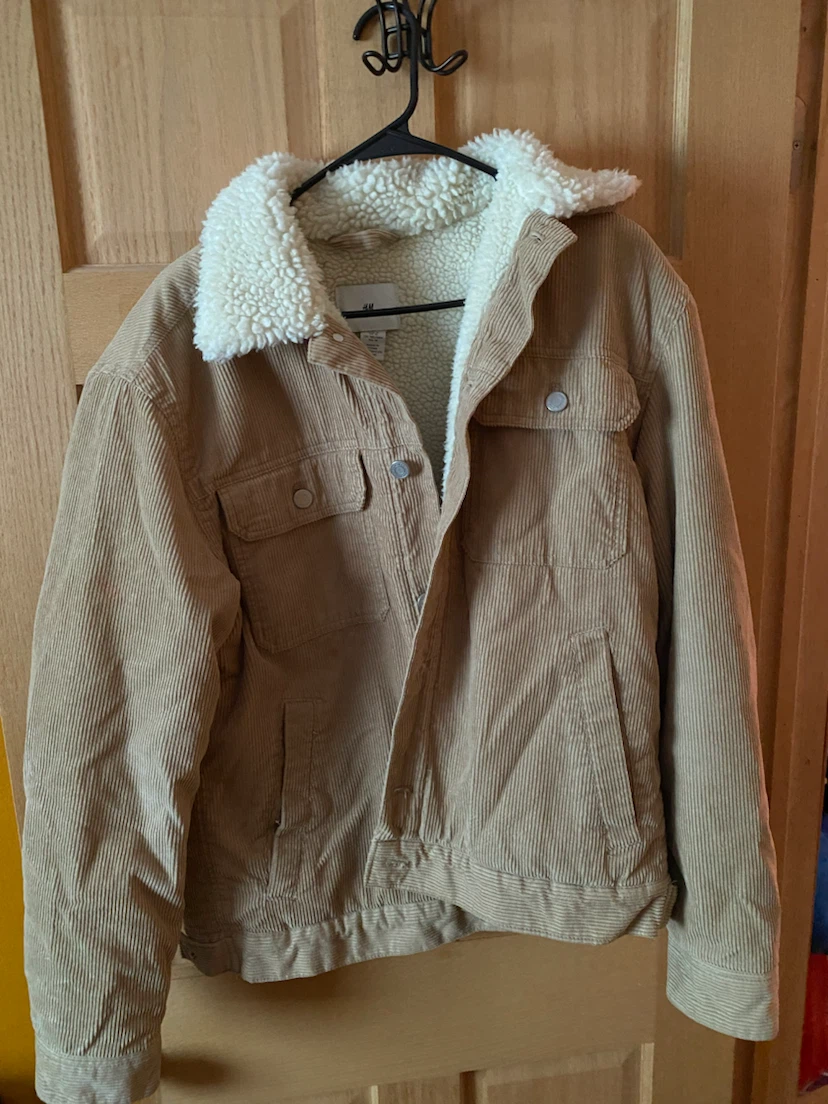 Bundle of 3 Jackets and Sweatshirt - photo 2