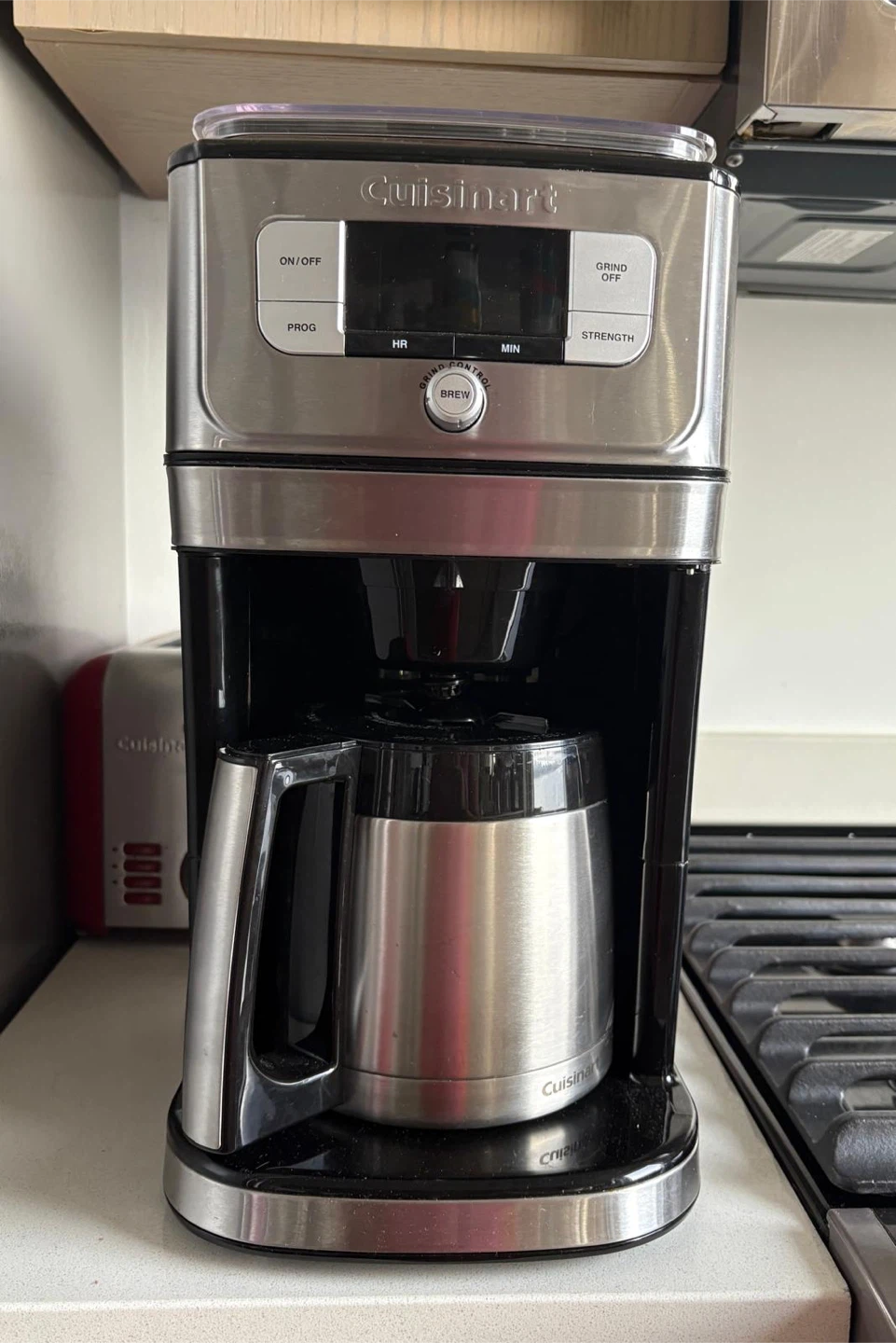 Cuisinart Coffee Maker with Built-in Grinder - photo 2