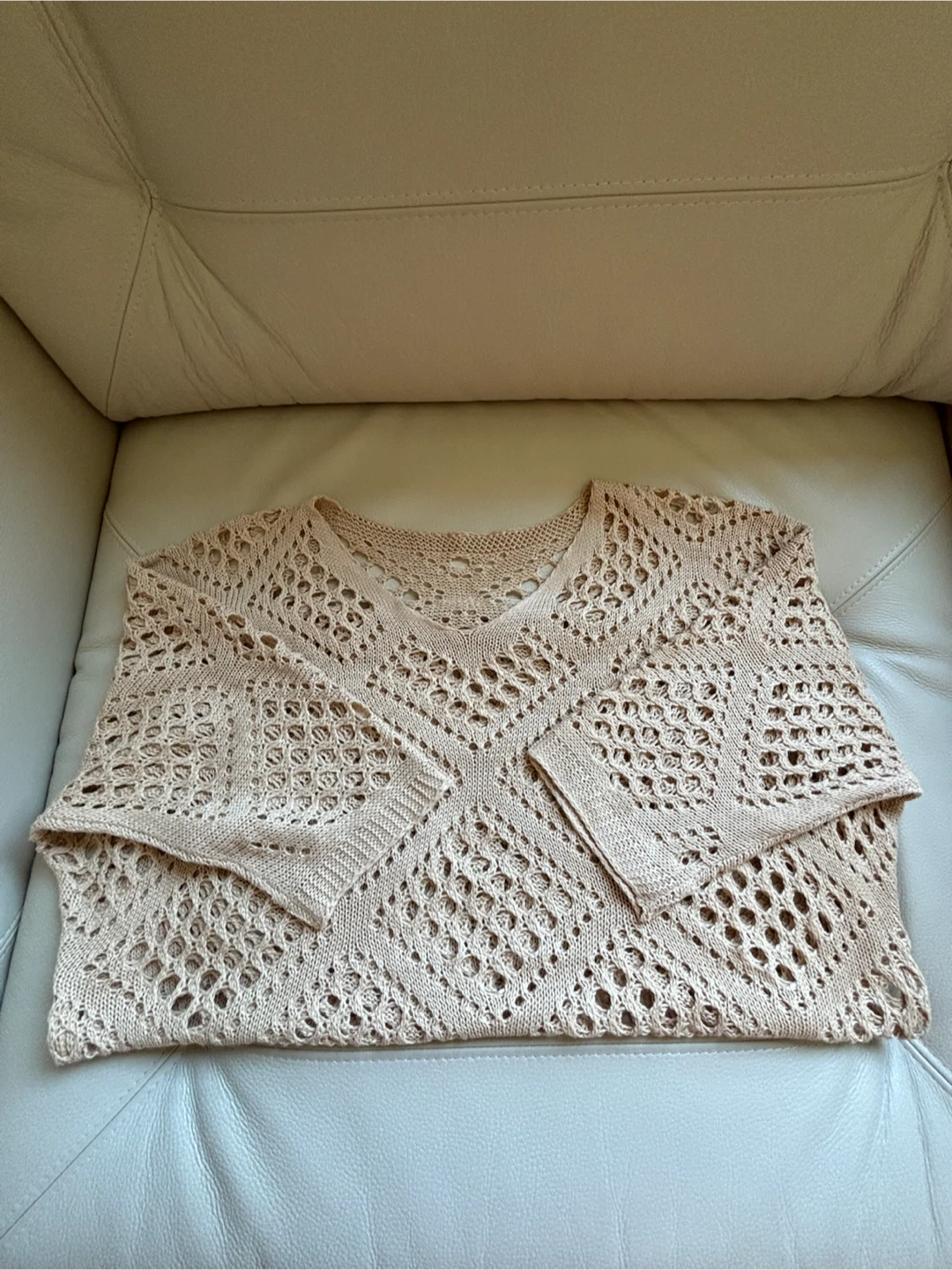 Women's Beige Crochet Sweater size medium - photo 5