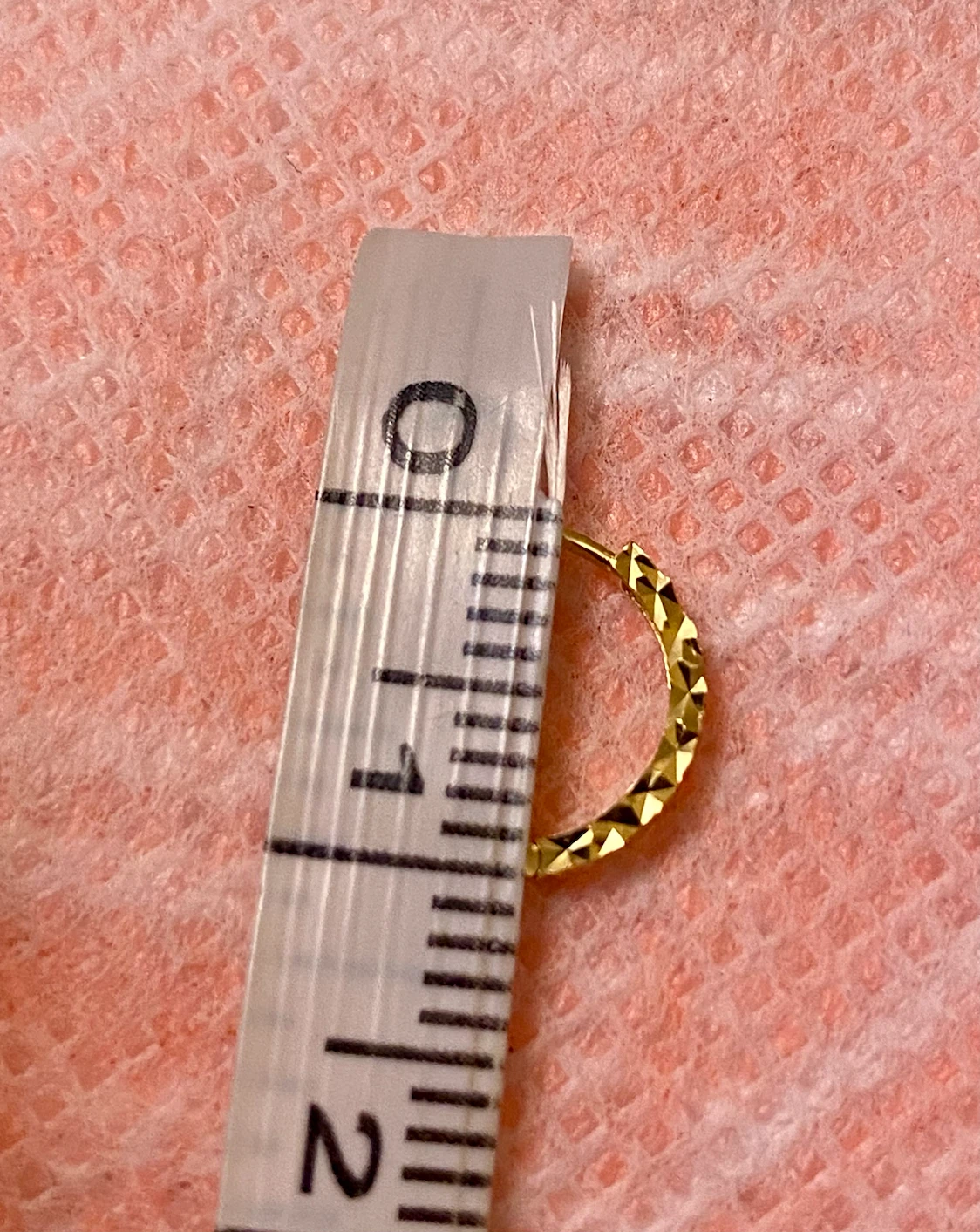 18K Gold  Diamond Cut design Hoop Earrings - photo 3