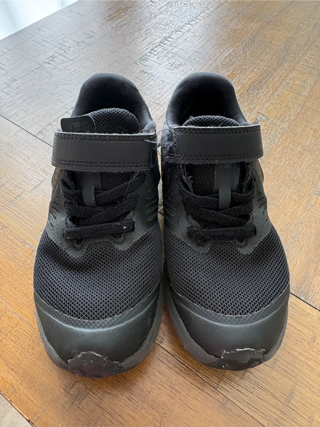 Nike Kids' Black Running Shoes size 10.5C - photo 2