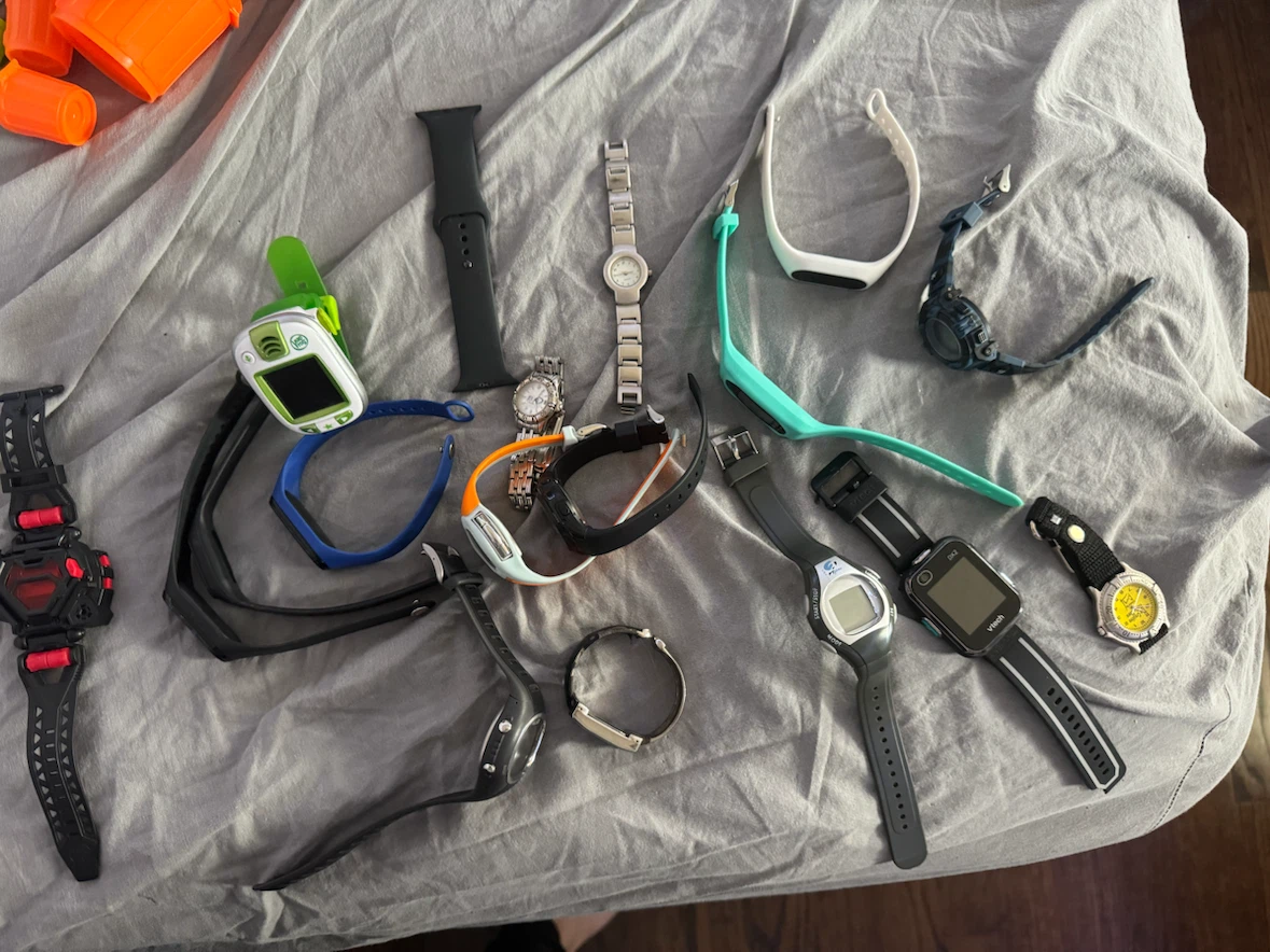 Watch Bundle – 17 Watches