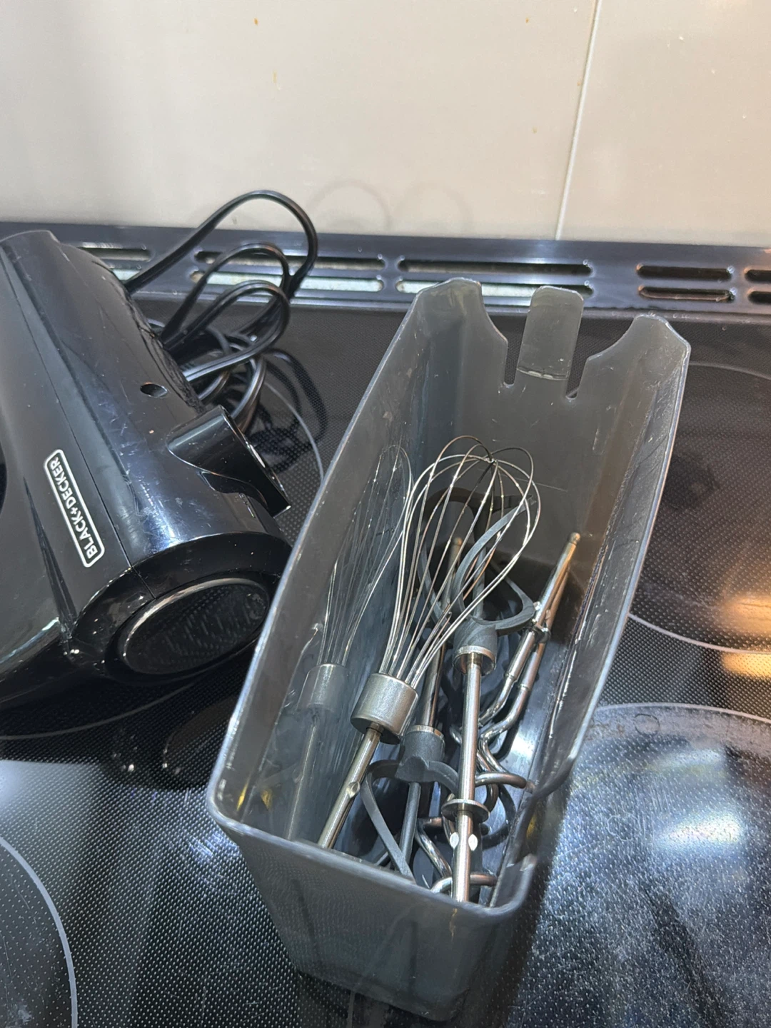 Black+Decker Hand Mixer with Attachments - photo 3