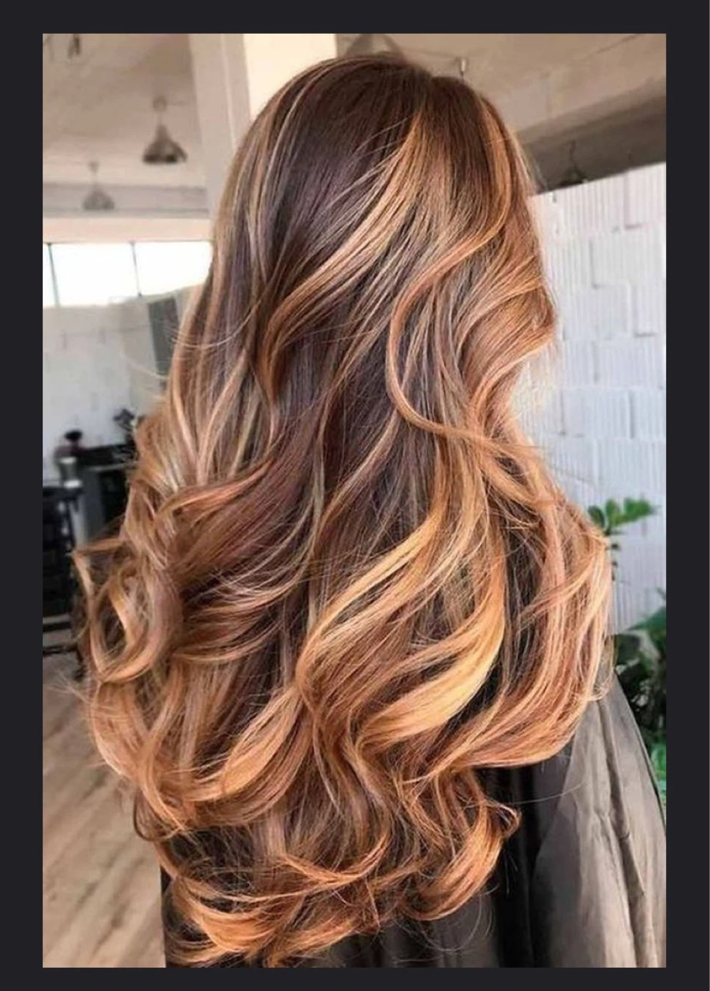Professional Hairstylist in Yorkville | Private Salon Experience - photo 2