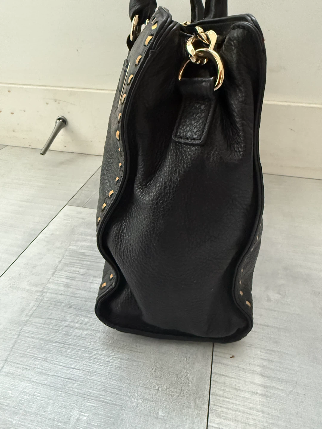 Michael Kors Black Leather Studded Satchel Handbag - photo 4