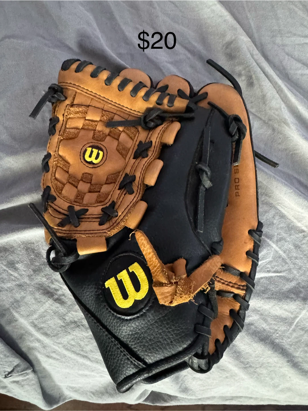 Baseball & Softball Gear Bundle – 2 Gloves + 3 Balls