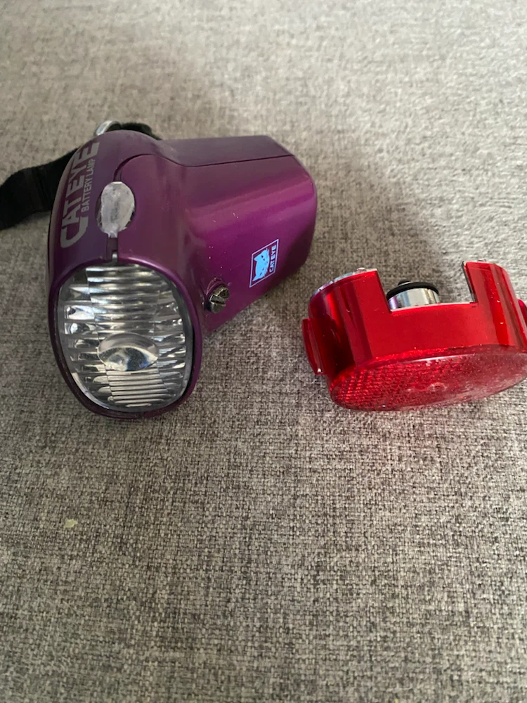 CatEye Battery Lamp Set - photo 3