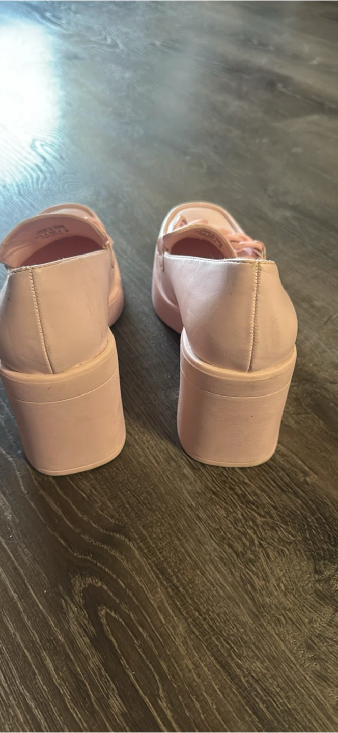 Call It Spring Pink Loafers with Chain Detail size 8 .5 - photo 2