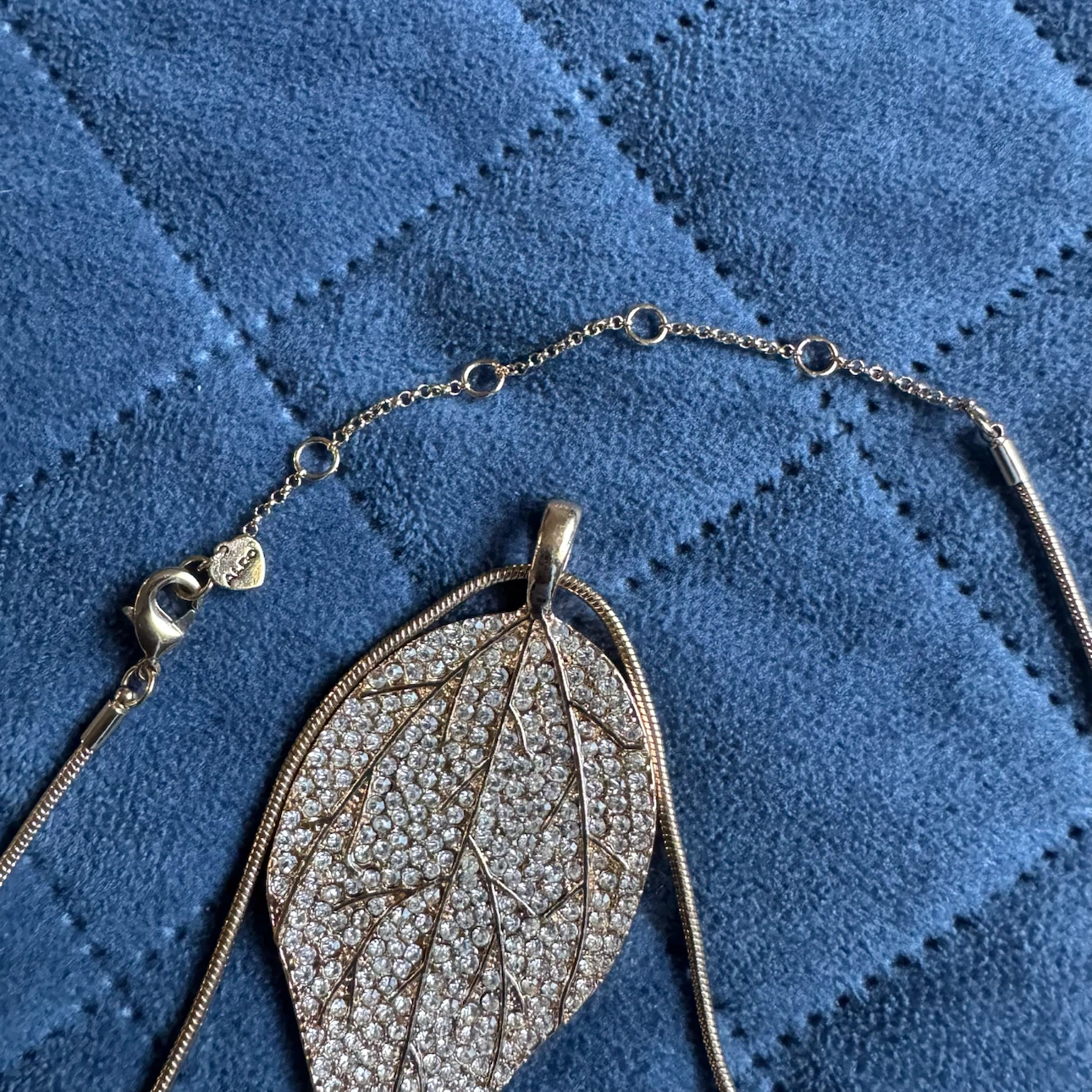 ALDO Leaf Pendant Necklace with Rhinestones - photo 5