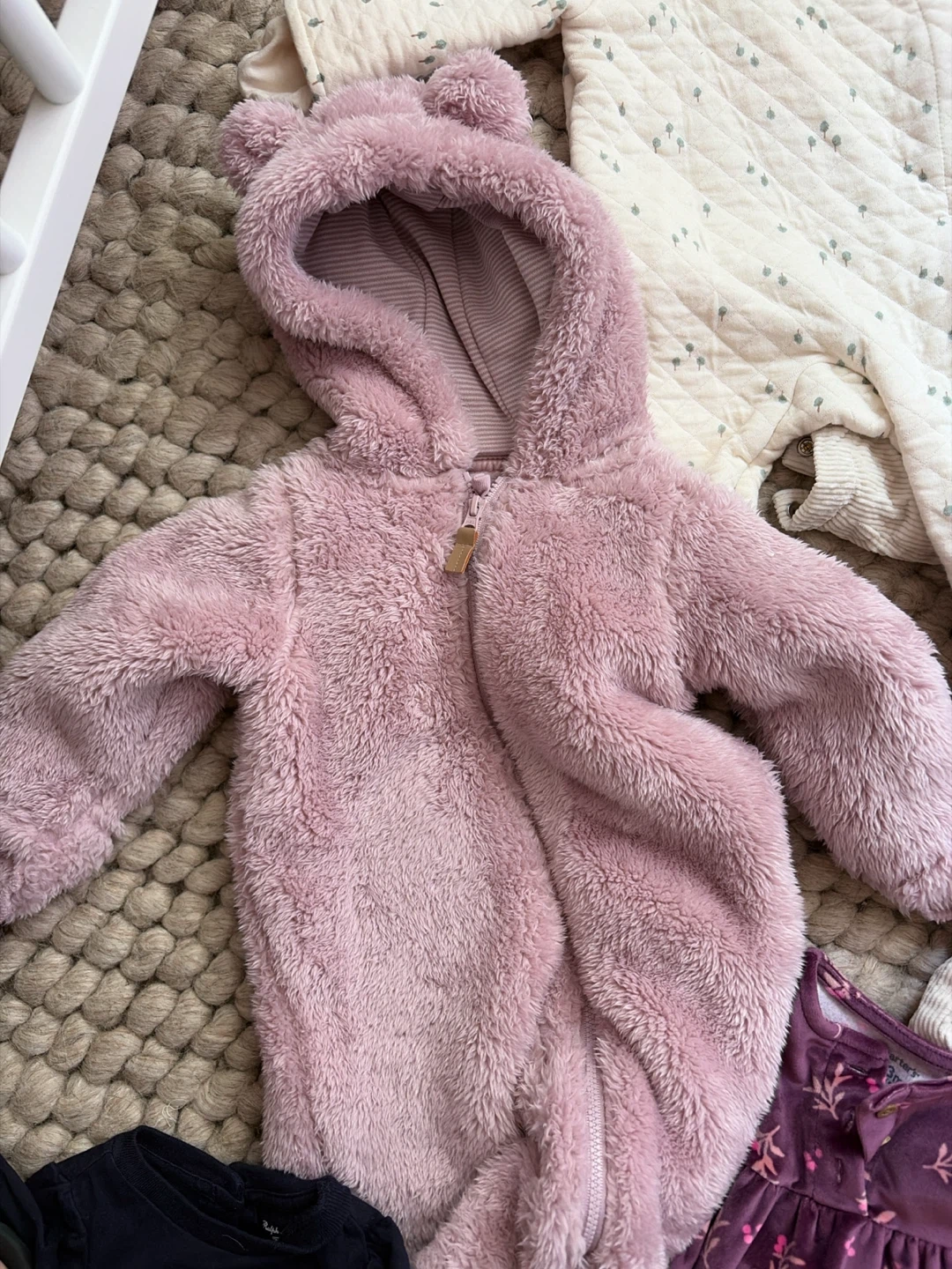 Baby girl clothing bundle - photo 4