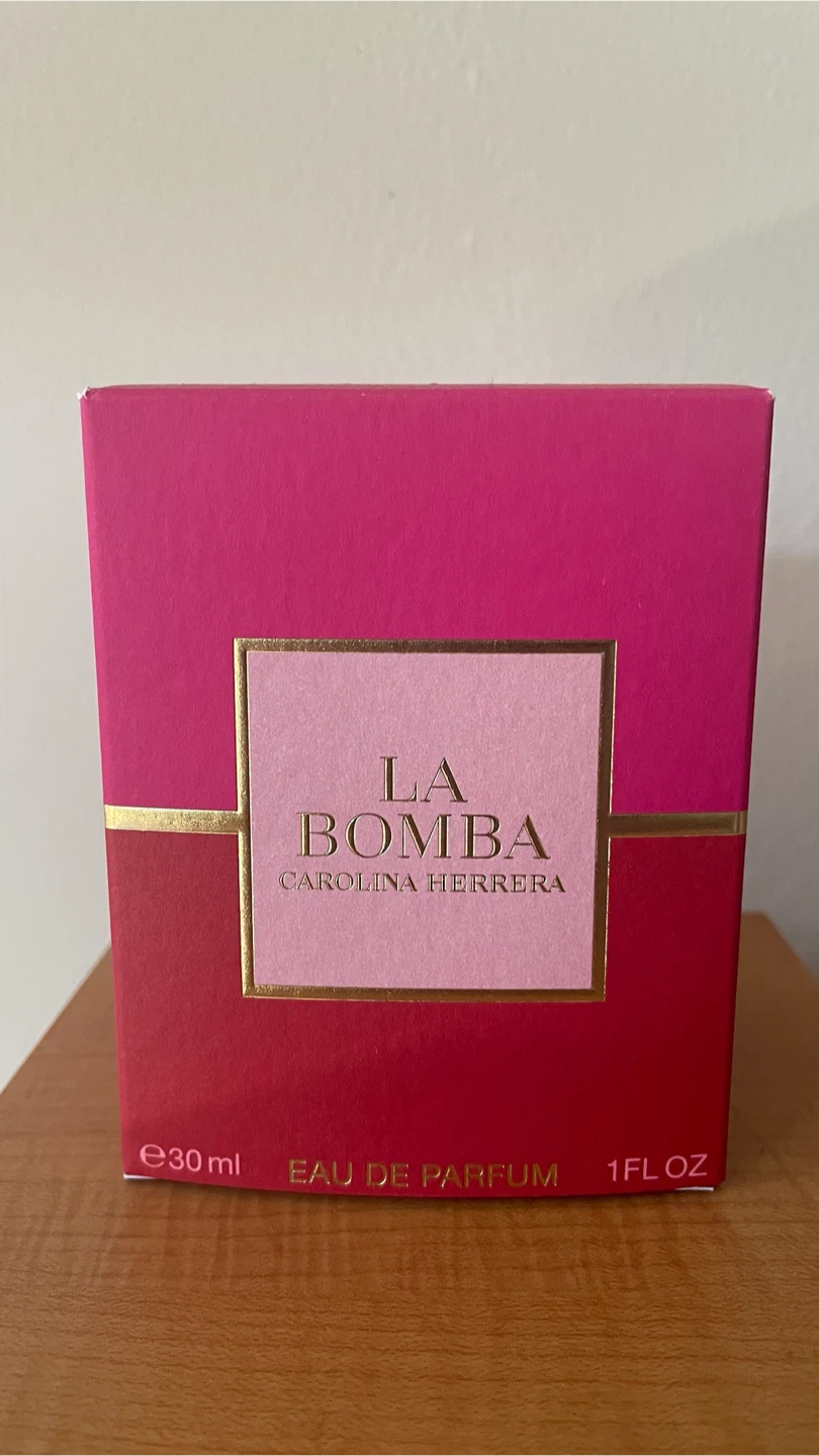 Carolina Herrera La Bomba Eau de Parfum 30ml - photo 3