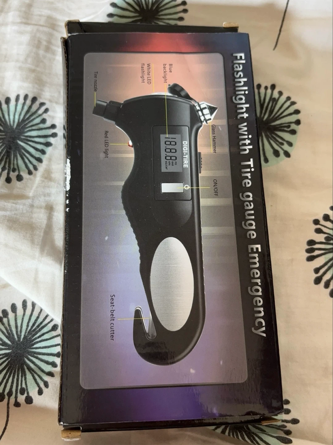 Flashlight with Tire Gauge Emergency Tool