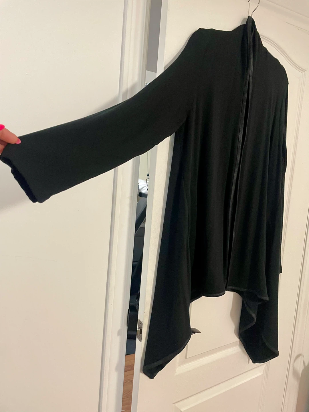 Shannon Passero Black Cardigan Size Medium