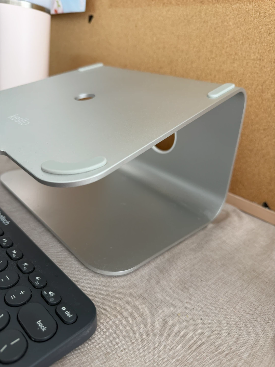Kesito Aluminum Alloy Laptop Stand