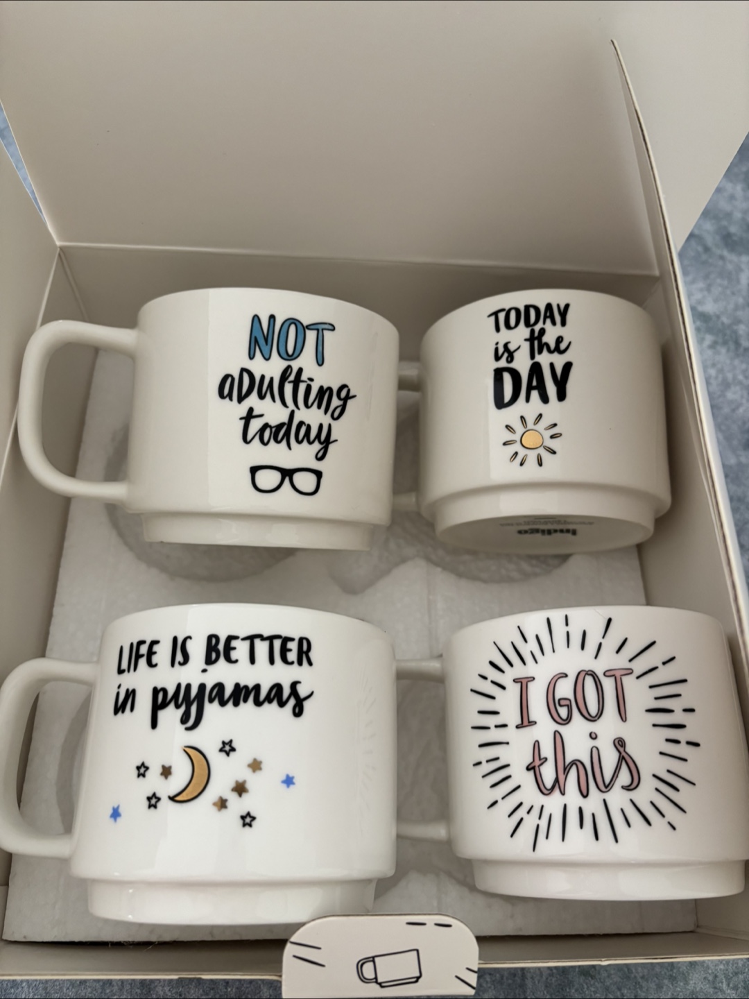 BNIB Indigo Set of 4 Mugs