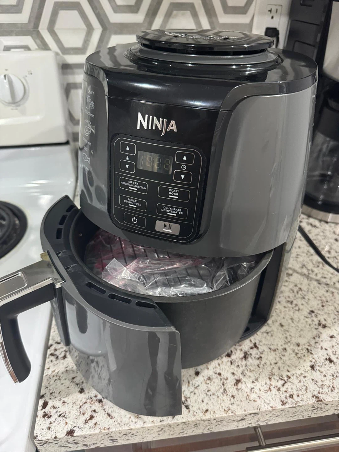 Ninja Air Fryer - photo 2