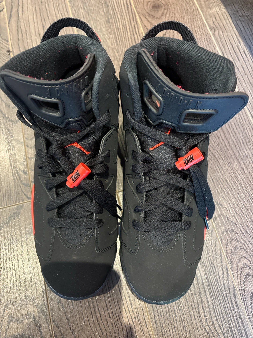 Air Jordan 6 Retro Youth Black Red Sneakers - photo 2