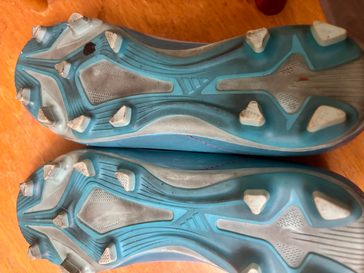 Adidas Messi F50 Soccer Cleats - Size 3 - photo 2