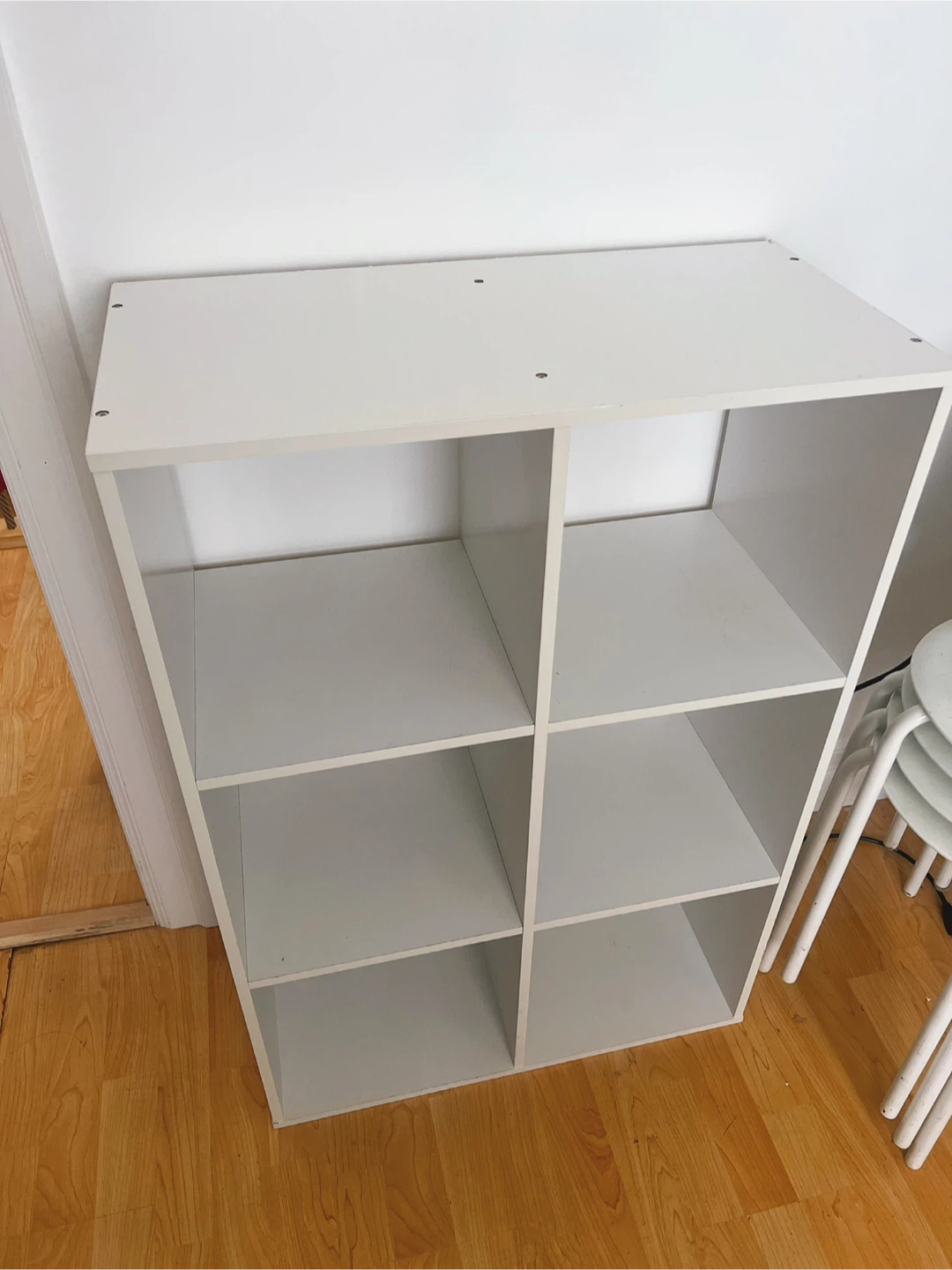 White 6-Cube Storage Shelf - photo 2